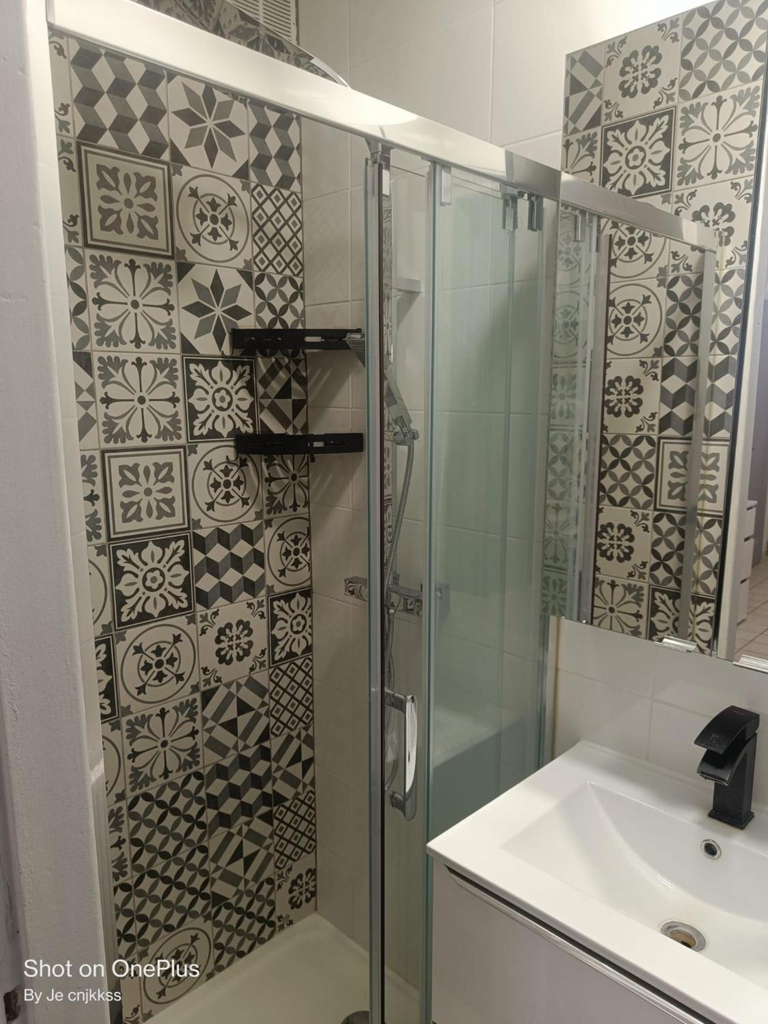 Belle Chambre D'Hote Avec Balcon Prive - 3 Mins Gare Annemasse - Geneve Acces Direct Dış mekan fotoğraf