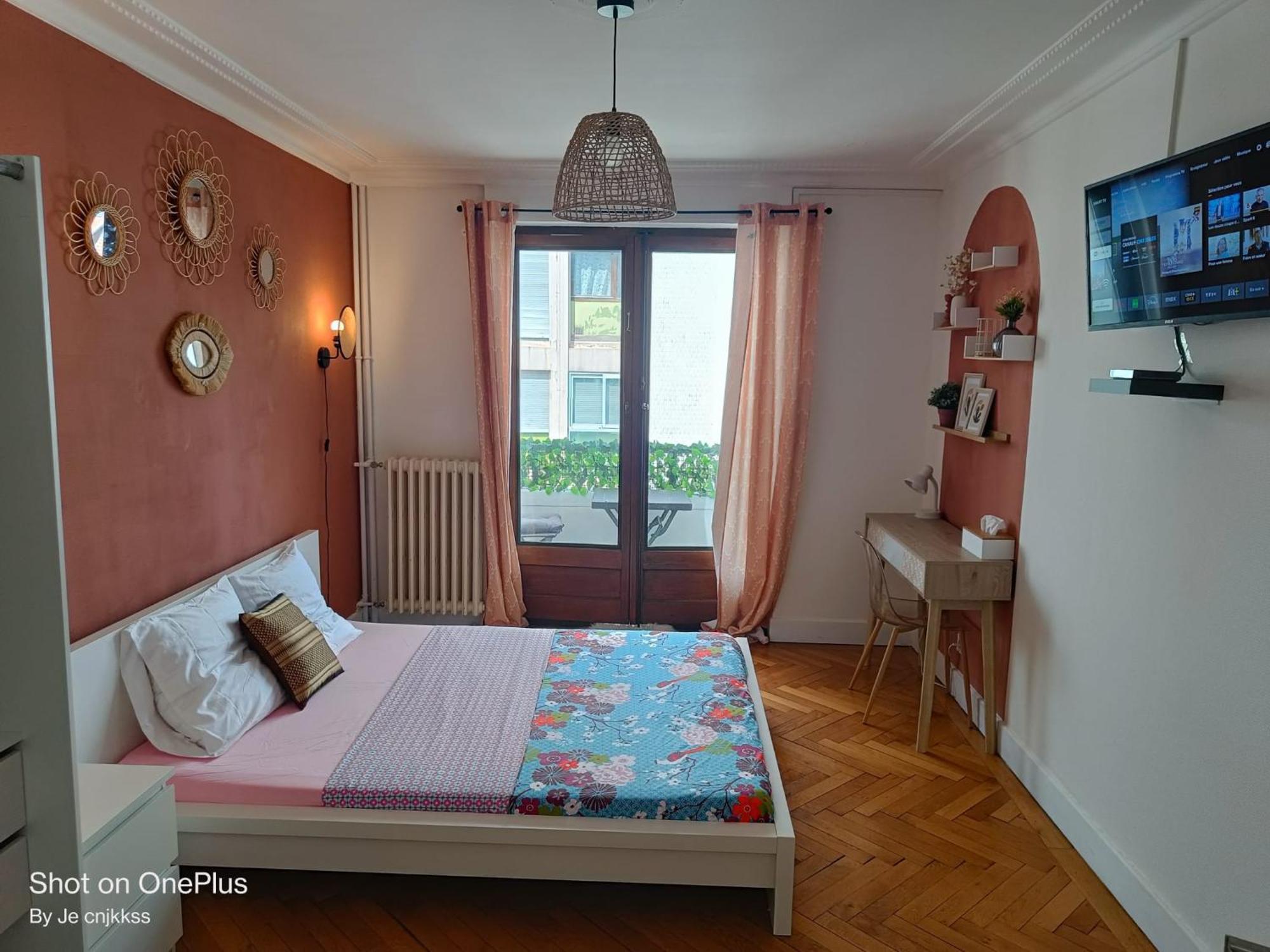 Belle Chambre D'Hote Avec Balcon Prive - 3 Mins Gare Annemasse - Geneve Acces Direct Dış mekan fotoğraf